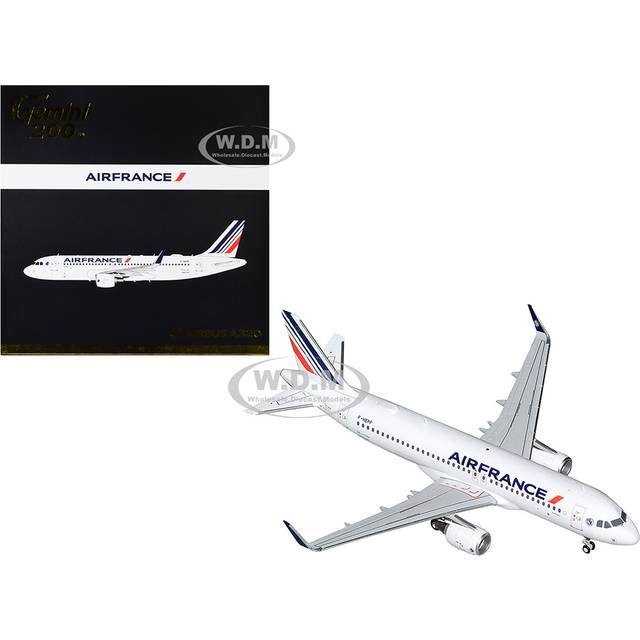 Airbus A320 Commercial Aircraft &#34;Air France&#34; White with Tail Stripes &#34;Gemini 200&#34; Series 1/200 Diecast Model Airplane by GeminiJets