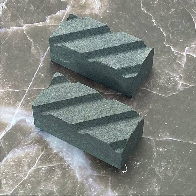 (a-Blue) Sharpening Stone Sharpening System Big Size Correction Stone Whetstone sharpener repair stone coarse grinding for knife