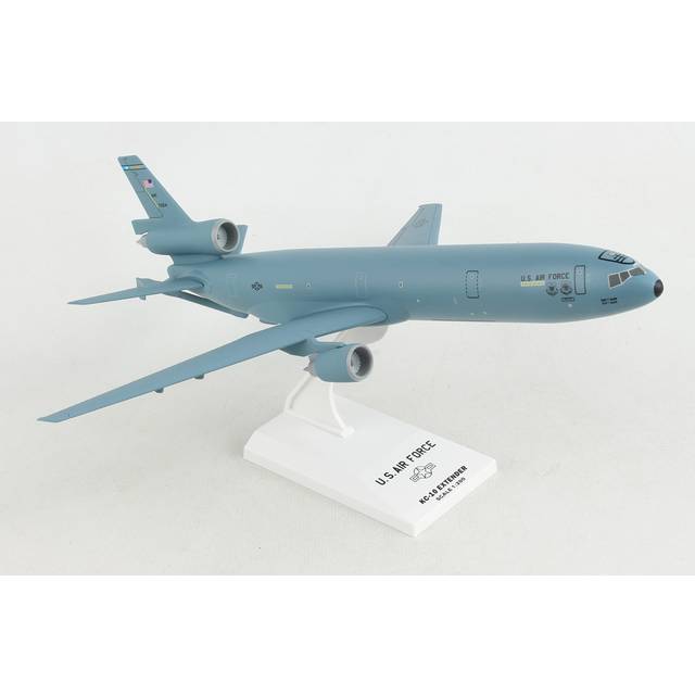 McDonnell Douglas KC-10 Transport Aircraft &#34;United States Air Force&#34; (70124) Blue Gray (Snap-Fit) 1/200 Plastic Model by Skymarks