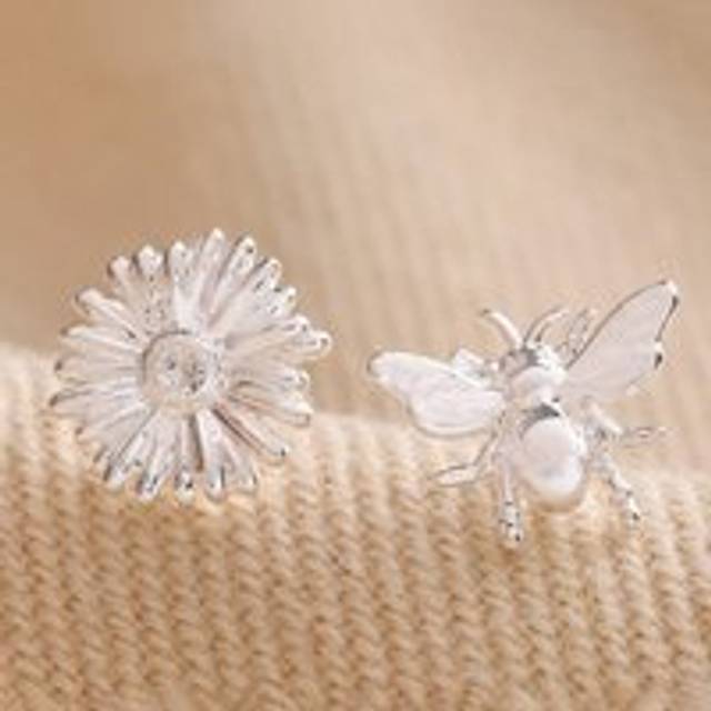 Mismatched Daisy and Bee Stud Earrings in Silver - silver - one size