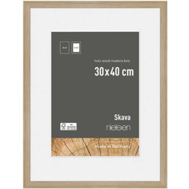 Nielsen Skava 30x40cm White Wooden Picture Frame With A4 Mount, White