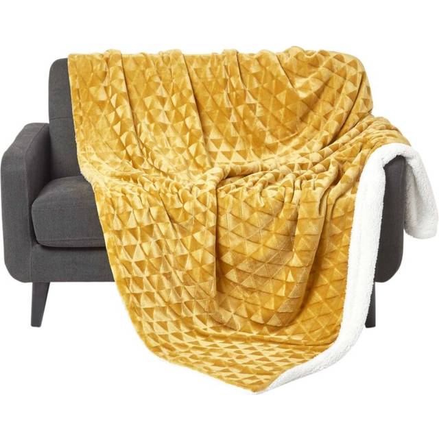 Homescapes Velvet Geometric Throw, 200 x 230 cm, Mustard Yellow, Triangles, For Bed or Sofa, Handcrafted, OEKO-TEX Certified, 78 x 90"