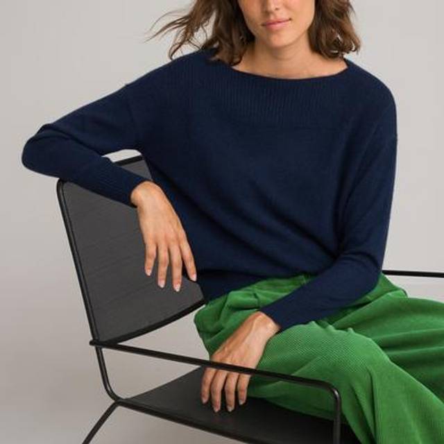 Cashmere Fine Knit Jumper with Boat Neck - Navy Blue - S