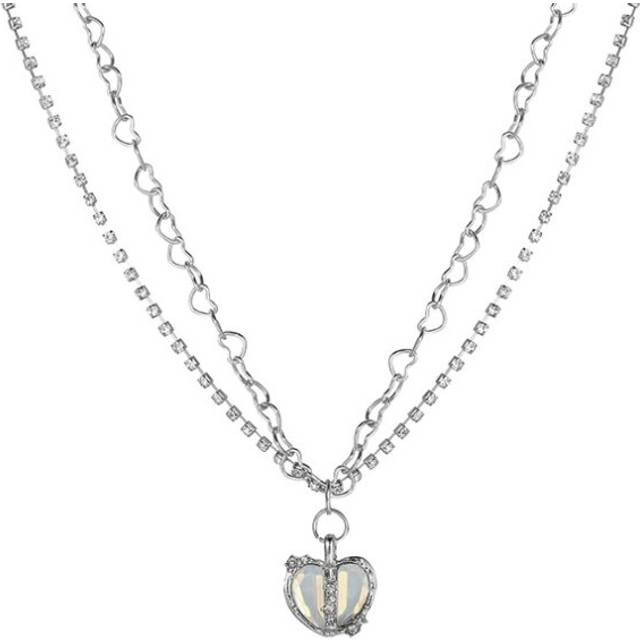 (white) Multi-Layer Heart Pendant Necklace - White