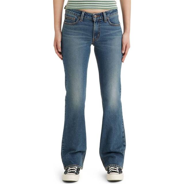 Levi's Women's Superlow Boot Jeans  Show on The Road  24