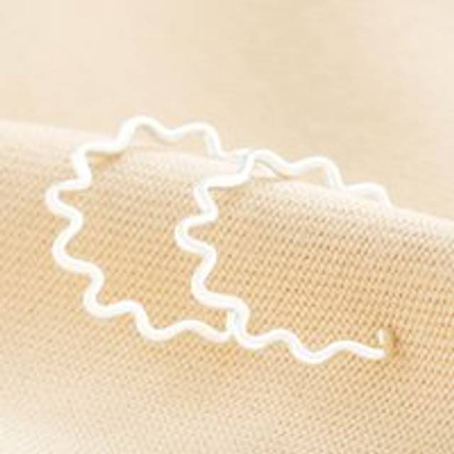 Wavy Line Hoop Earrings in Silver - silver - one size