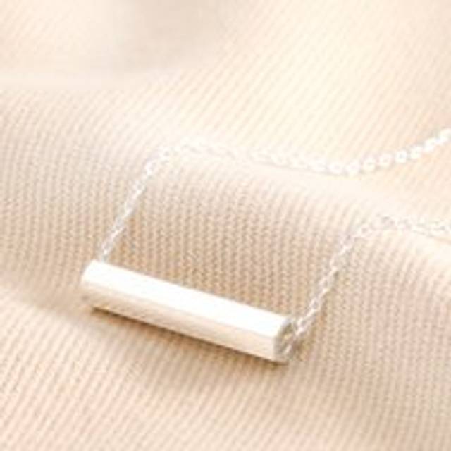 Hexagonal Barrel Pendant Necklace in Silver - silver - one size
