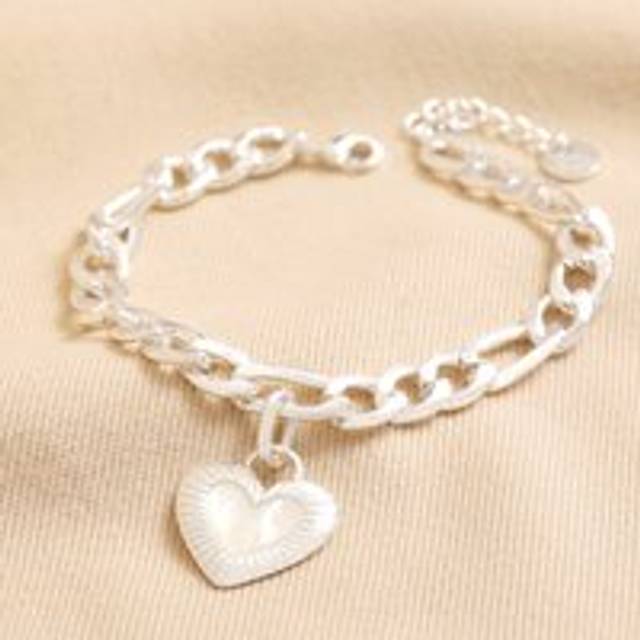 Chunky Figaro Chain and Shell Heart Bracelet in Silver - silver/white - one size