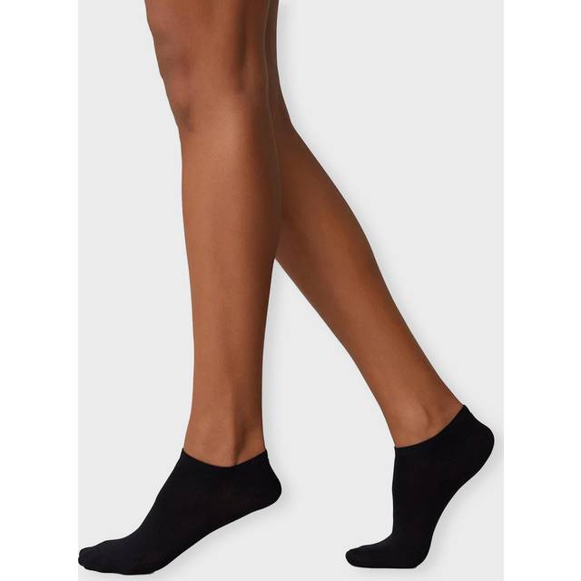 Swedish Stockings Strumpor Sara Premium Sneaker Svart 36-37