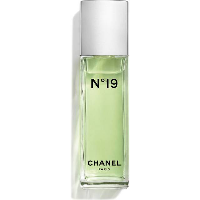 Chanel N&#176;19 Eau De Toilette Spray 100ml