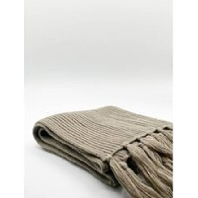 Womens Knitted Scarf With Tassels - Grey - One Size