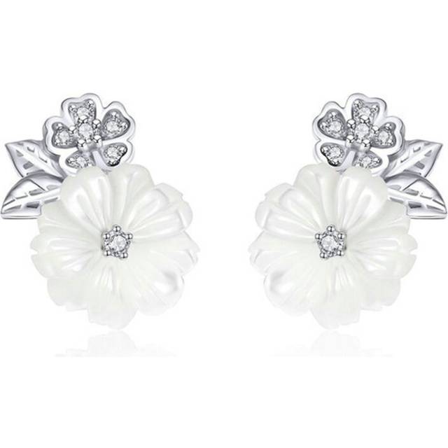 Silver plating Shell Flower White Stud Earrings for Women Fashion Jewelry