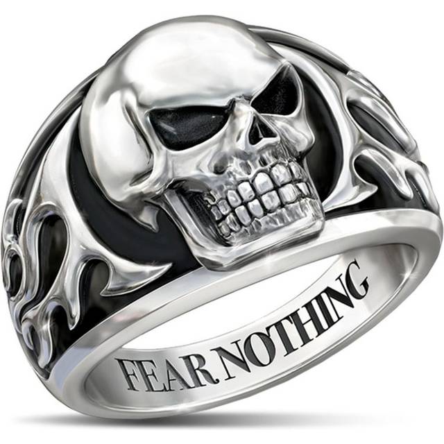 'Fear Nothing' Skull Men's Ring