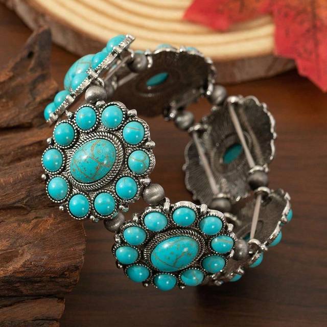 SHEIN 1pc Latest Bohemian Inspired, Vintage Style Elastic Turquoise Beaded Bracelet, Europe America Style Western Jewelry