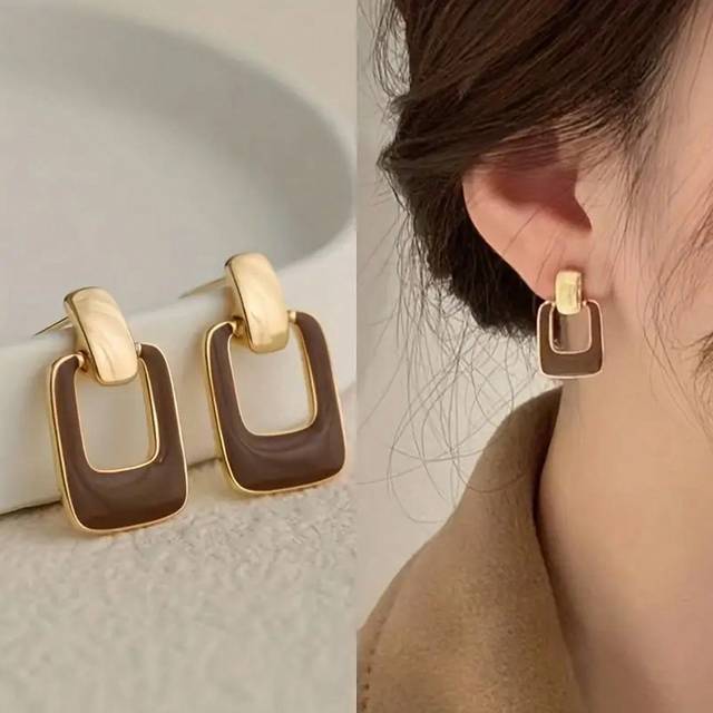 HOTNICE 1pair French Vintage Geometric Stud Earrings Suitable For Women&#39;s Daily Wear