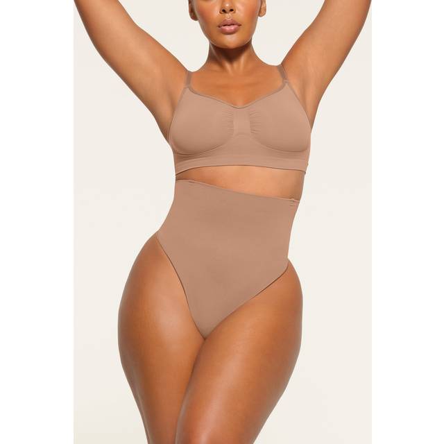SKIMS High-Waisted Thong | Medium Neutral | Small | Core Control - Sienna