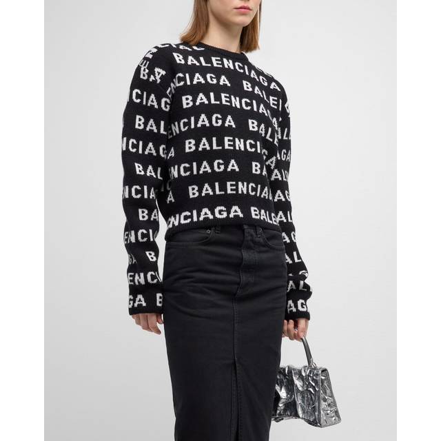 Round-neck Knitwear
