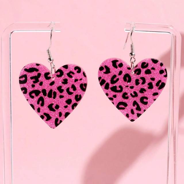 SHEIN 1pair Cute & Fashionable Acrylic Sparkly Pink Leopard Print Heart Shaped Dangle Earrings For Women Valentines