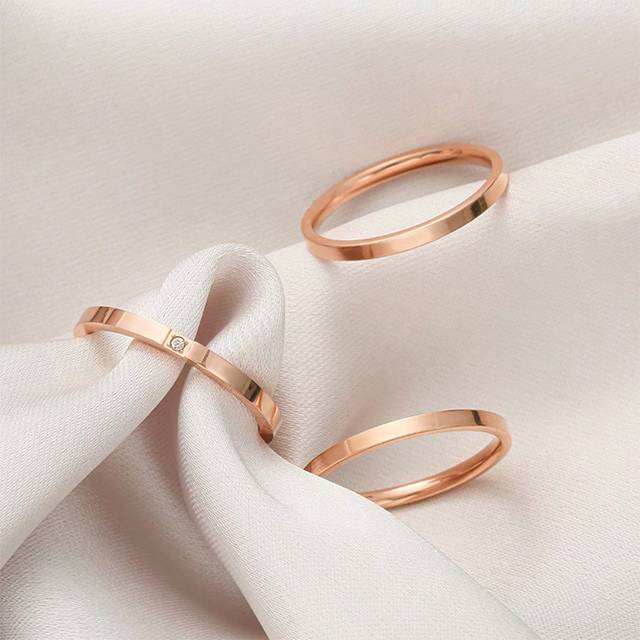 SHEIN 3pcs New Fashion Women&#39;s Simple 2mm Titanium Steel Eternal Love Thin Ring, Korean & Japanese Minimalist Stainless Steel Vintage Girl Finger Ring Valen