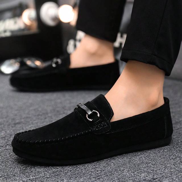 2025 Herr Loafers med mjuk botten, Bekväma körskor, Mångsidiga svarta sneakers, Låga mockasiner (CN39,CN40,CN41,CN42,CN43,CN44,CN45)