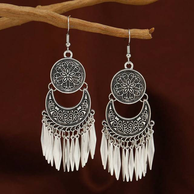 SHEIN 1pair Creative Retro Tassel & Dramatic Metallic Dangle Earrings For Parties And Daily Wear, Western Style