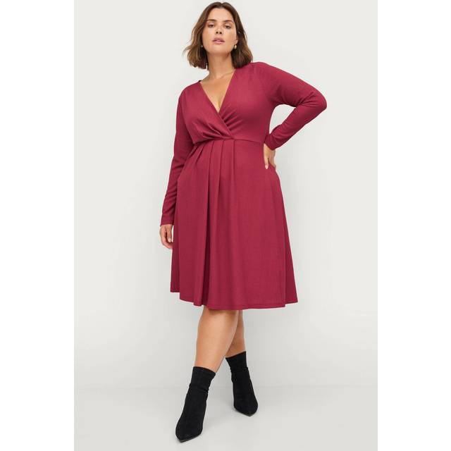 Ellos Plus collection - Klänning Jemma - Lila