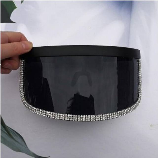 (black gray) Flat Top Oversized Sunglasses Women Men 2020 Luxury Brand Crystal Diamond Sun glasses Big Mask Sandproof Shades Sunglass Goggle