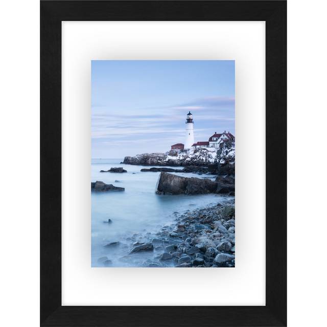 Americanflat 8x10 Floating Picture Frame in Black  Use as 8x10 Frame  5x7 Floating Frame  or 4x6 Floating Frame with Polished G