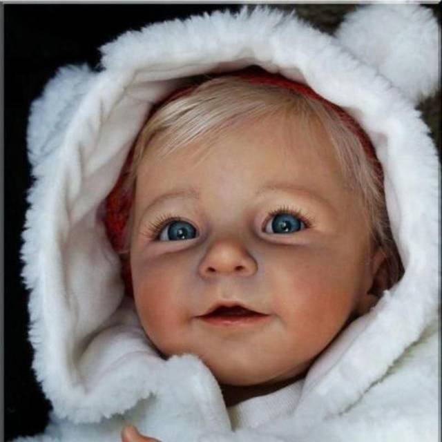 BZDOLL 55 CM 3D-Paint Skin Silicone Reborn Girl Baby Doll Toy Realistic Like Real Bebe Princess Toddler Alive Dress Up Boneca 55cm 3D-paint Skin Doll