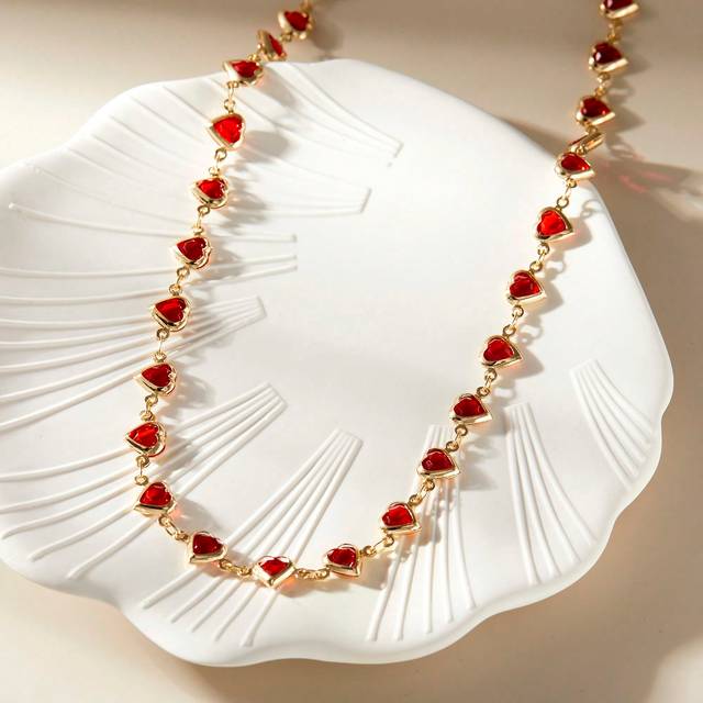 SHEIN 1pc Red Heart Necklace, Fresh Style Women&#39;s Fashion Neck Chain, Heart-Shaped Pendant Necklace Valentines