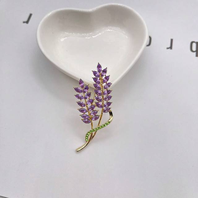 SHEIN 1pc Purple Tassel Brooch, 2025 New Fashionable Cheongsam Accessory And Exquisite Barley Flower Pin For High-End Women&#39;s Wear Valentines, Mom, Mother,