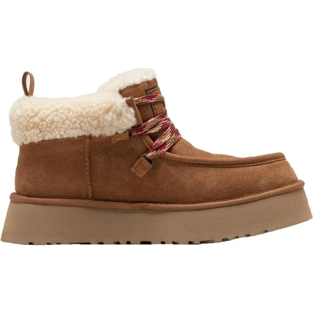 UGG FUNKARRA CABIN CUFF CHESTNUT ANKLE BOOT