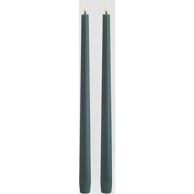 Uyuni Lighting - Taper Candles slim LED-kronljus 2,3x32 cm 2-pack mörkgrön