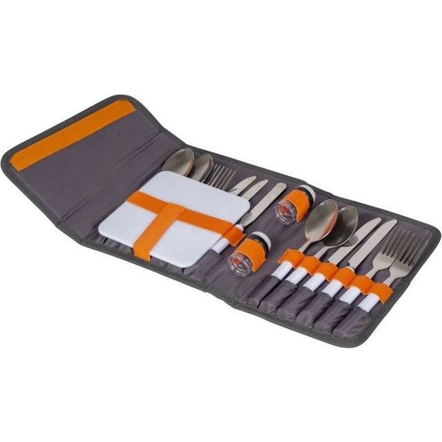 Bo Camp Picnic set in a Pouch