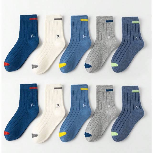SHEIN 5pairs Boys&#39; Mid-Calf Socks, New Autumn Winter Sport Socks, Breathable Solid Color Socks