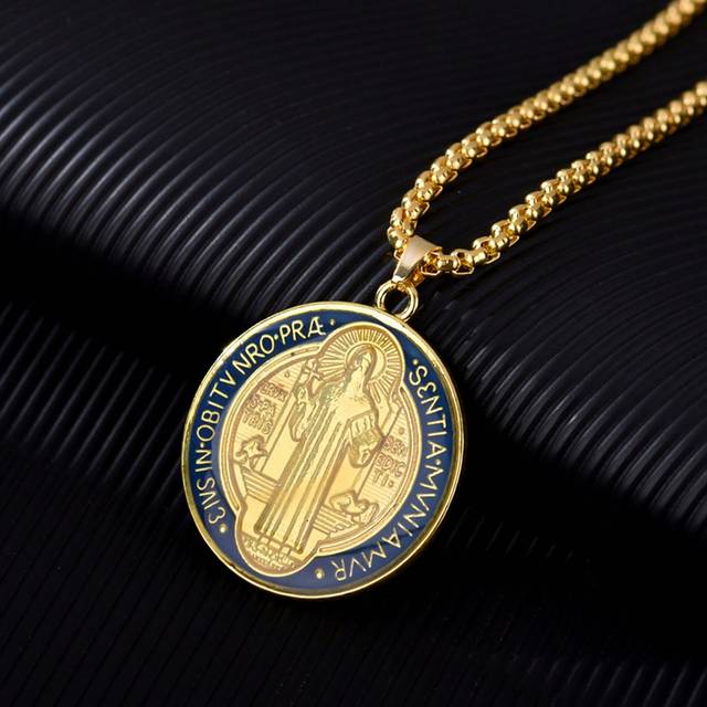 SHEIN 1pc Punk Hip-Hop Style Electric-Plated 18k Gold Zinc Alloy St. Jude, St. Benedict Medal Pendant Necklace For Men, Box Chain 24 Inch, Great For Christm