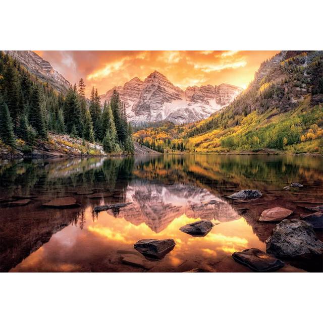 - Maroon Lake Reflection - 2000 Piece Jigsaw Puzzle