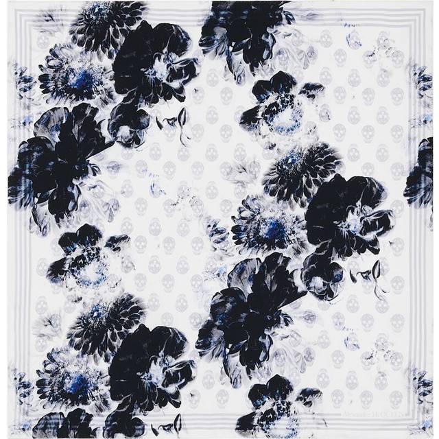 Alexander McQueen, Accessoarer, Dam, ONE Size, Silkeschal med Blommigt Mönster och Skull Print - white (ONE SIZE)