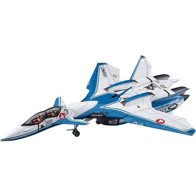 Hasegawa Macross VF-11D Thunderbolt Test Pilot Plane Model