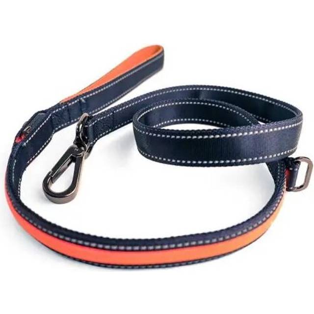 Zoon 120cm Flash & Go Rechargeable Night Dog Lead