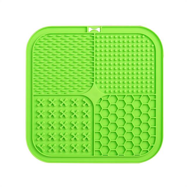 Lick Mat for Dogs, Food-Grade Silicone Dog Lick Mat As Dog & Cat Slow Feeder, Dog Licking Mat with Suction Cups Green