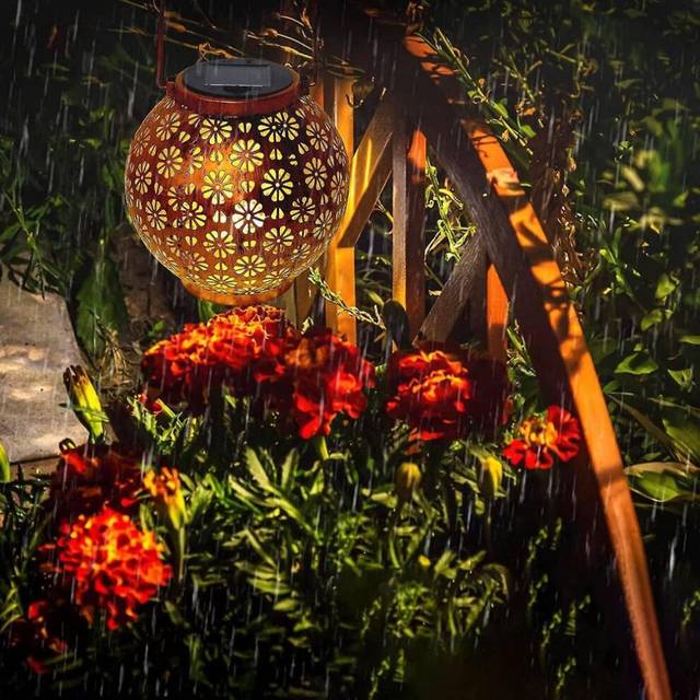Solar Hanging Lights For The Garden, Patio, Porch, Lawn