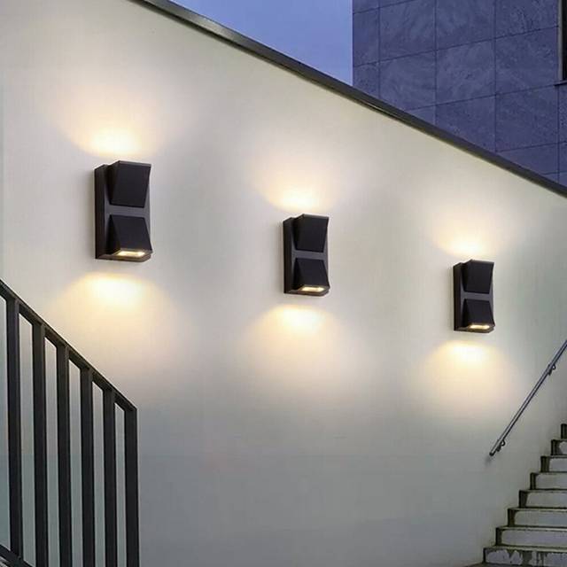 Outdoor Wall Light Waterproof Up Down Wall Light Modern Outdoor Porch Light, 5W Wet Location Aluminum Waterproof Outdoor Wall Sconce