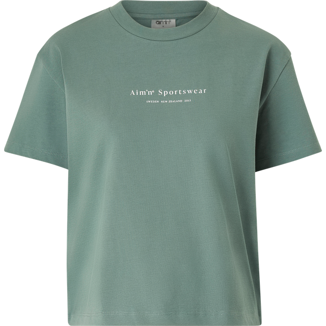 AIM´N Serif Boxy T-Shirt |Grön |XS