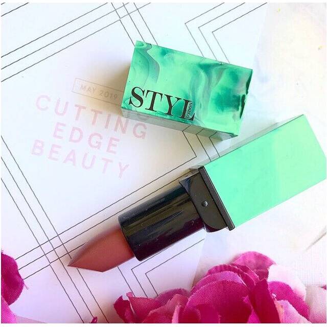 STYLondon Hydrating Mousse Matte Lipstick | Pink Peony