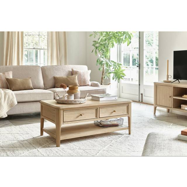 Light Natural Solid Oak Coffee Tables - Coffee Table - Newton Range - Oak Furnitureland