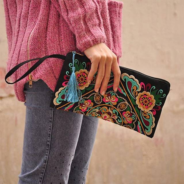 Durable Wallet Lightweight Embroidered Women Wallet Small Women Wallet