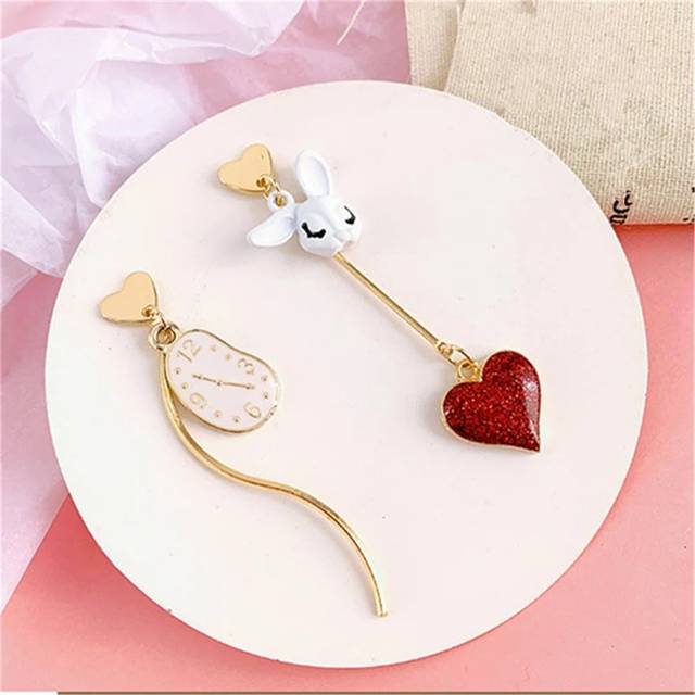 SHEIN Sweet & Romantic Asymmetric Rabbit & Clock & Red Heart Pendant Earrings Valentines,Mom,Mother,Mother&#39;s Day,Gift