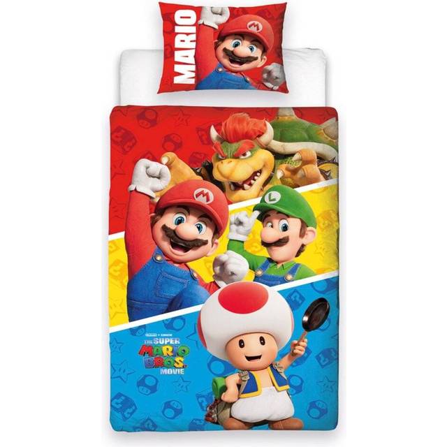 Nintendo Super Mario Bros Jump Single Duvet Cover and Pillowcase Set