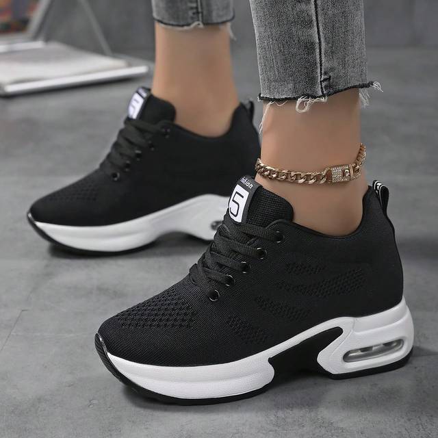 SHEIN Women&#39;s Solid Color Knit Sneakers, Lace Up Heightening Casual Sporty Trainers, Versatile Low-Top Breathable Shoes